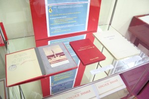 ЮГС: В Юрге открылась выставка к юбилею архивной службы