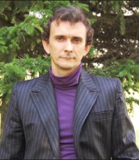 Леонов Александр Николаевич — генеральный директор торговой сети «Снегири»
