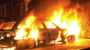 ЮГС: В результате пожара в Юрге сгорели два автомобиля