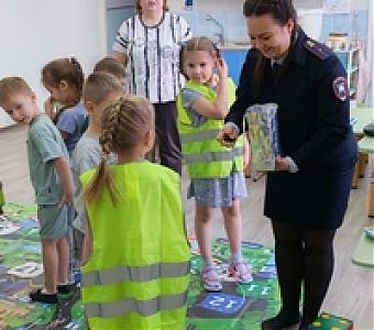 Бродилка по ПДД: учим дошкольников безопасности на дороге
