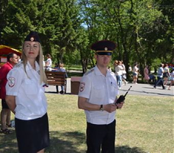 Об охране общественного порядка в день праздника