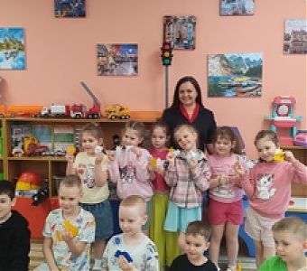 Учим ПДД играя!