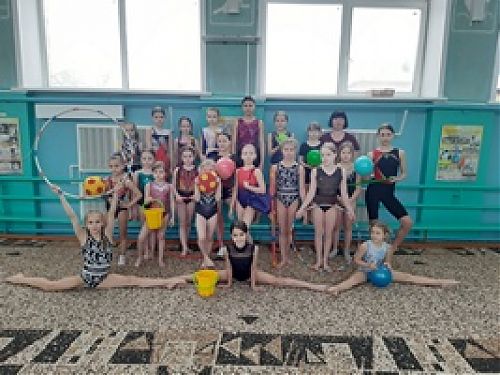 К нам весна пришла опять!