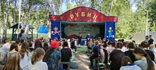 Правила дорожные детям знать положено