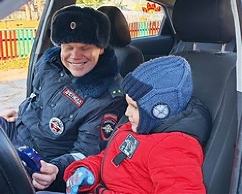 Учим малышей безопасности на дороге
