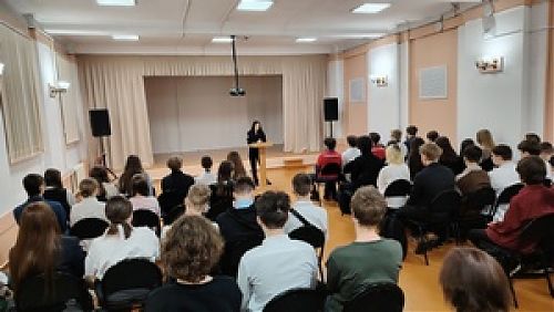 Старшеклассникам о службе в органах внутренних дел